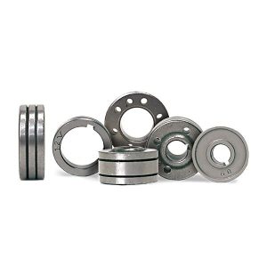 Bossweld Drive Roller 0.8/1.0mm Knurled 30 x 10 x 8mm - SKU Dynaweld:RK301008.08.10 Bossweld Drive Roller 0.8/1.0mm Knurled 30 x 10 x 8mm - SKU Dynaweld:RK301008.08.10